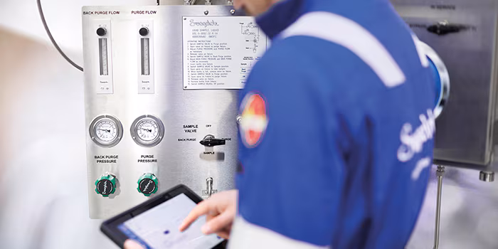 photography-field-engineer83_low_700x350